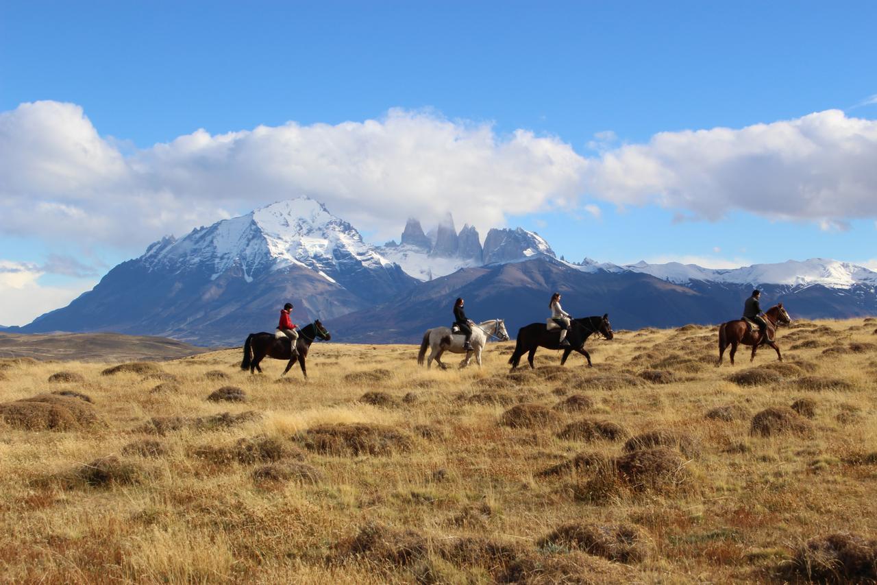 Hosteria Tercera Barranca Torres del Paine National Park Buitenkant foto